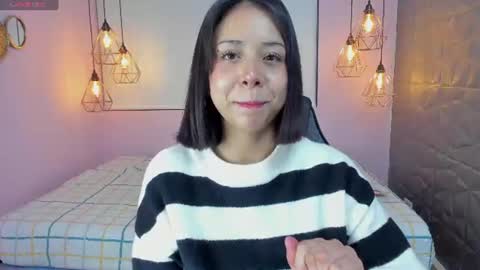 Oliviah online show from June 11, 12:13 pm