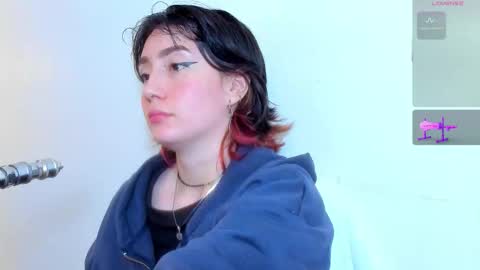 maibys online show from January 8, 3:54 am