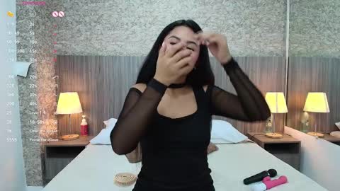   online show from March 23, 11:38 am