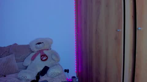 majito online show from November 25, 1:41 am