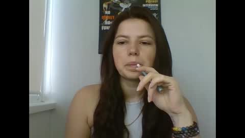 make_mesmile online show from February 23, 7:08 am