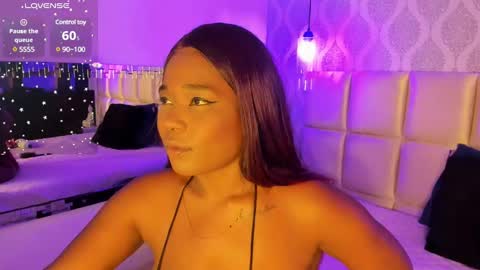 malaaiikaa online show from January 2, 8:13 pm