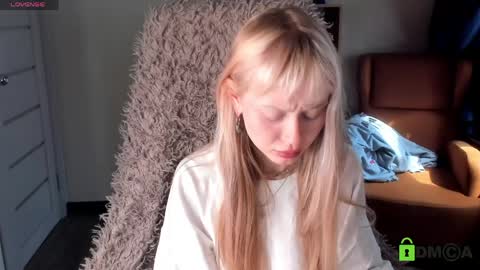 Malena online show from May 17, 10:25 am