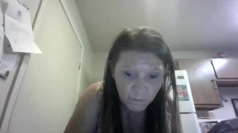 Snapshot of malinda702 chatting on December 25, 7:14 am malinda702 online show from December 25, 7:14 am