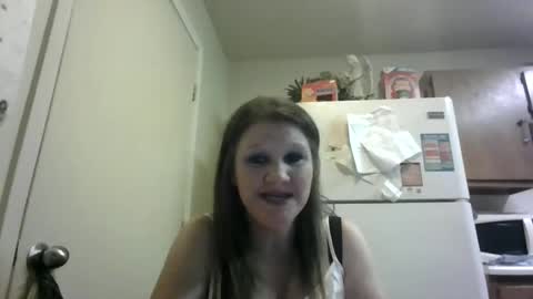 Snapshot of malinda702 chatting on January 17, 5:21 am malinda702 online show from January 17, 5:21 am