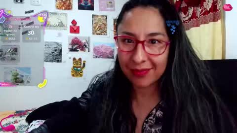 Snapshot of malishka_fox chatting on September 18, 3:27 am Malishka  online show from September 18, 3:27 am