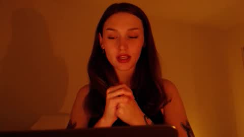 Mal online show from March 26, 2:03 am