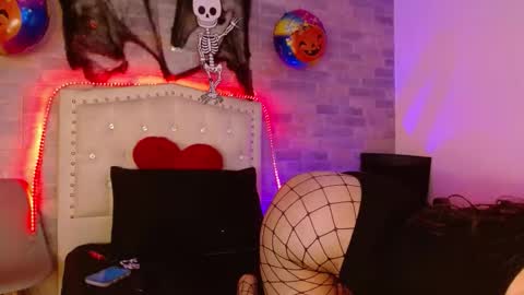 Snapshot of mandylee_ chatting on October 23, 12:22 pm MANDY online show from October 23, 12:22 pm