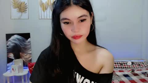 manilynforyou online show from October 11, 1:43 am