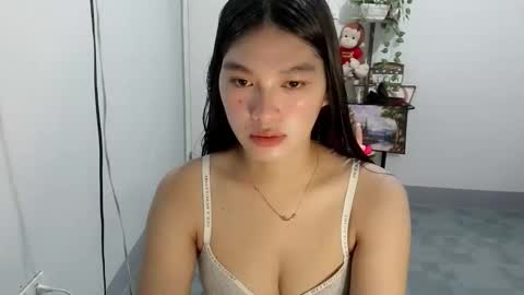 maniniyot69 online show from March 8, 5:17 pm