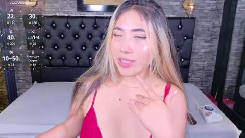 Manuela  online show from November 27, 5:21 am