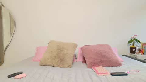     online show from January 13, 10:56 pm