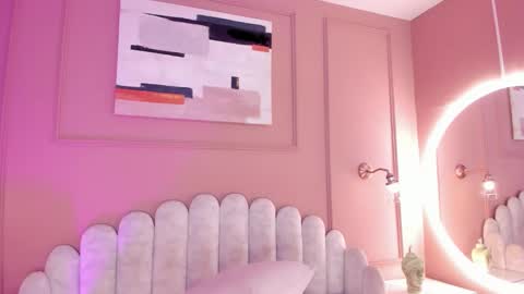 Mara  online show from October 17, 6:55 pm