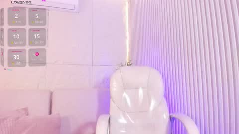 Marelyn online show from March 24, 11:37 am