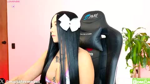 Maria Fer online show from November 24, 7:05 pm