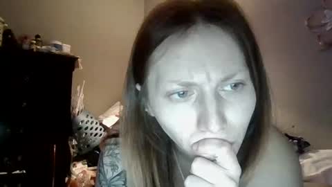 Mariah online show from December 18, 8:42 am