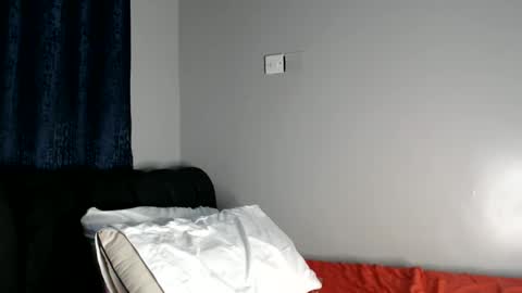 mariana_ug online show from May 19, 6:59 pm