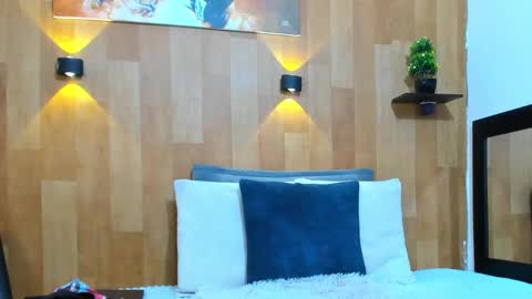 Snapshot of marianaa_aangel chatting on September 15, 6:59 pm Mariana Angel online show from September 15, 6:59 pm