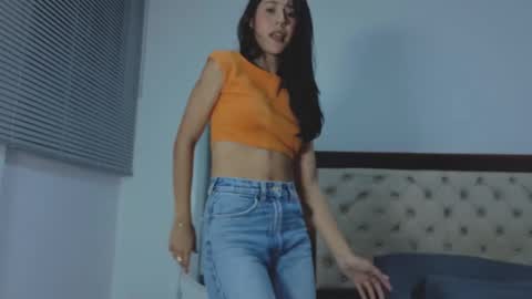 Snapshot of marianthonia1 chatting on September 9, 2:22 am Antonia online show from September 9, 2:22 am