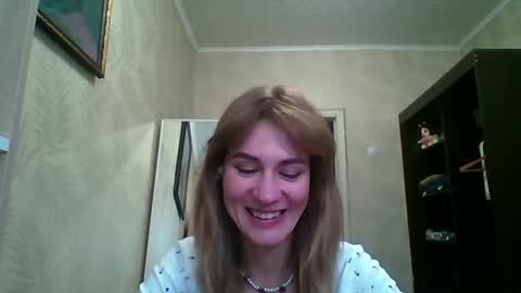 Elianor online show from April 21, 9:05 am