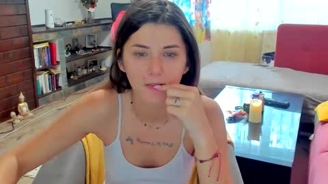 Marie   online show from February 10, 7:11 am