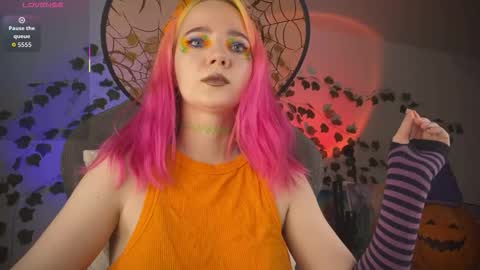 Mariel Gold online show from October 27, 5:25 am