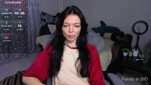 Maria  online show from May 30, 6:48 pm