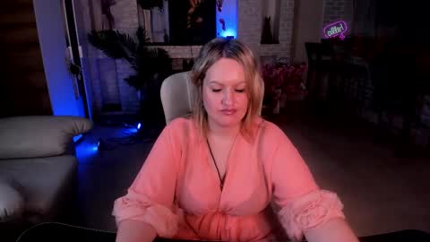 mariemlui online show from November 5, 6:02 pm