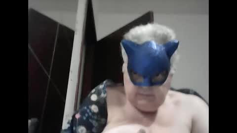 Snapshot of marilu64 chatting on October 22, 6:13 pm marilu64 online show from October 22, 6:13 pm