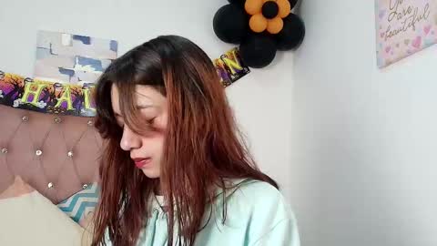 marinette online show from October 16, 12:41 pm