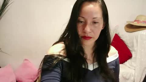 MARIPOSAhot33 online show from October 7, 10:36 pm