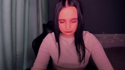 MarisaSue online show from March 4, 10:46 am