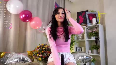 Mari online show from April 13, 5:03 pm