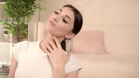 Mari online show from March 14, 1:12 pm