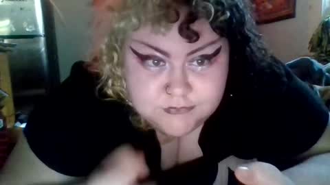 marshallmarx517 online show from June 23, 12:30 am