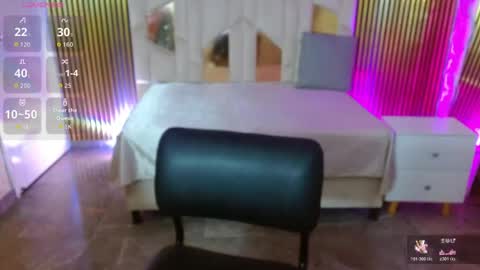 Hey im martina online show from May 4, 3:43 am