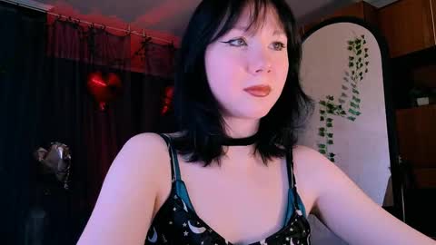 Nancy online show from April 15, 5:46 pm