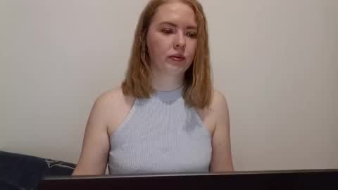 mary318875 online show from April 4, 5:17 am