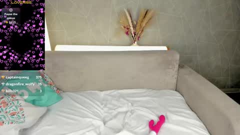 mary__bailey online show from March 8, 12:51 am