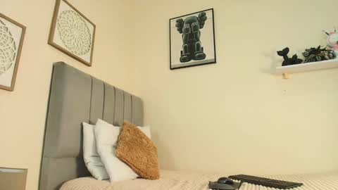 mary_cute9 online show from March 13, 12:17 pm