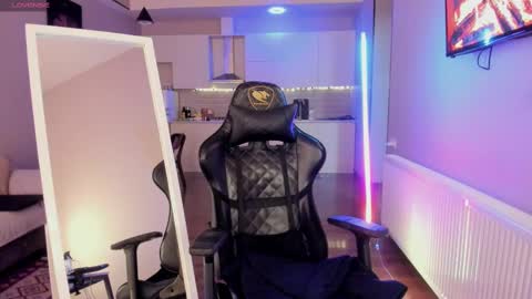 Snapshot of mary_sweet_hart chatting on February 18, 7:32 pm Mary OnlyFans online show from February 18, 7:32 pm