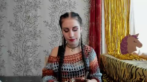 Snapshot of marylou_ chatting on January 23, 6:28 am Mary Lou online show from January 23, 6:28 am