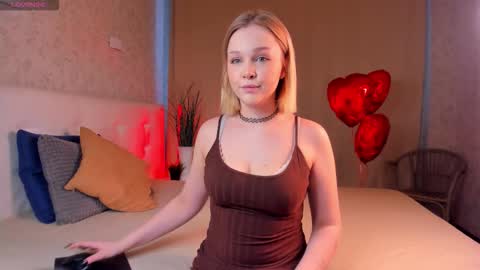 Mary online show from March 6, 9:26 am