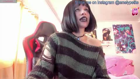 Snapshot of mathildalapetite chatting on March 3, 8:29 pm Mathilda Lapetite online show from March 3, 8:29 pm
