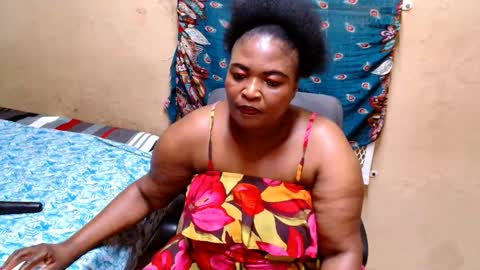 maturenesh online show from February 4, 7:00 am