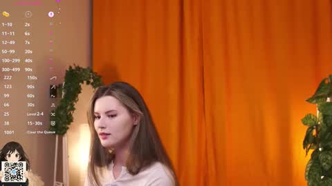 Lily online show from November 26, 4:19 pm