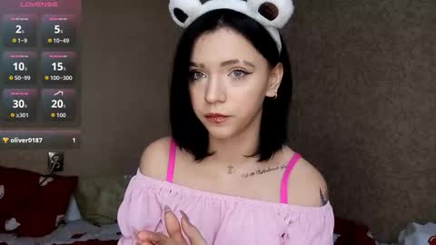 Mia online show from January 16, 8:32 am