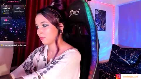 Snapshot of mavis_fuentes chatting on September 10, 10:32 pm Hilary online show from September 10, 10:32 pm