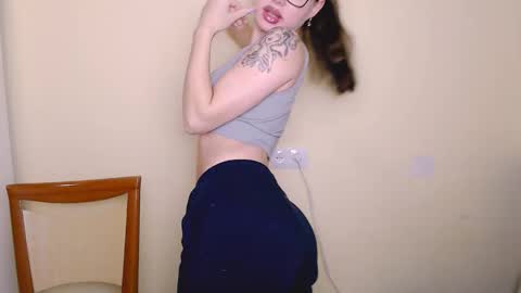 Joanna online show from November 25, 3:47 pm