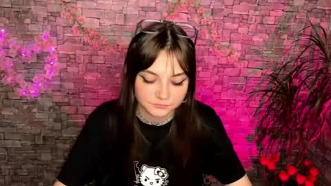 may online show from May 7, 5:27 pm